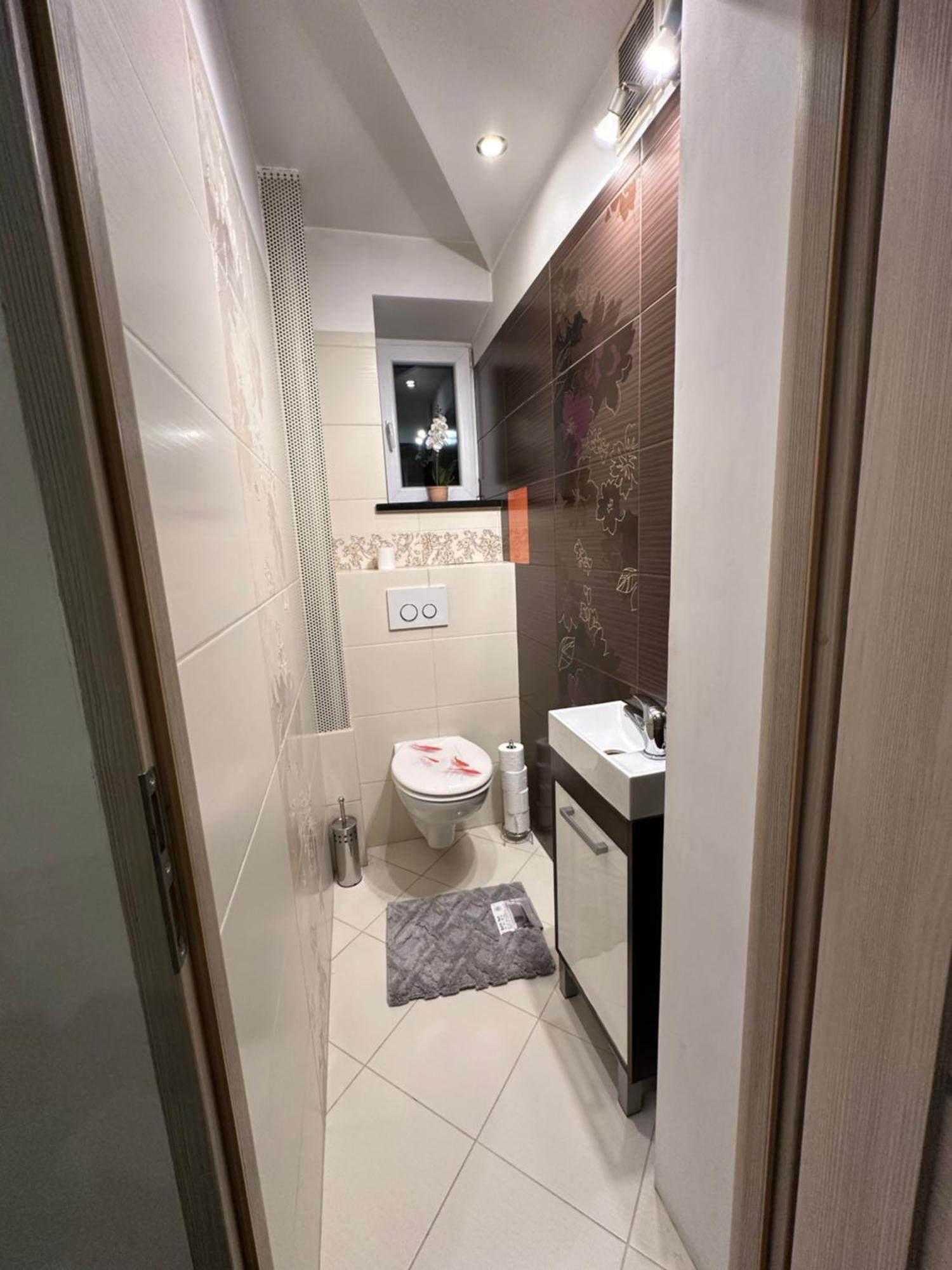Large, Luxury Condo With Sauna Przemyśl Eksteriør bilde